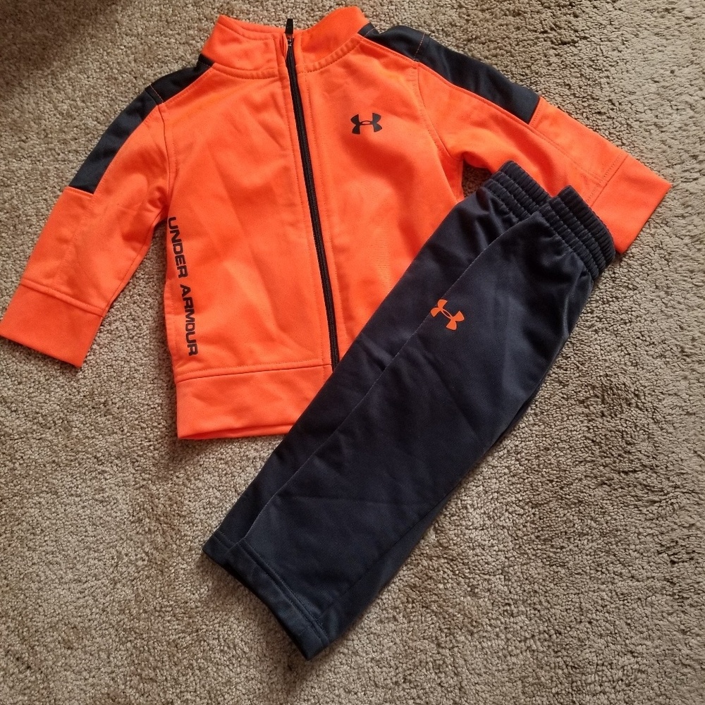 Under Armour Track Suit
